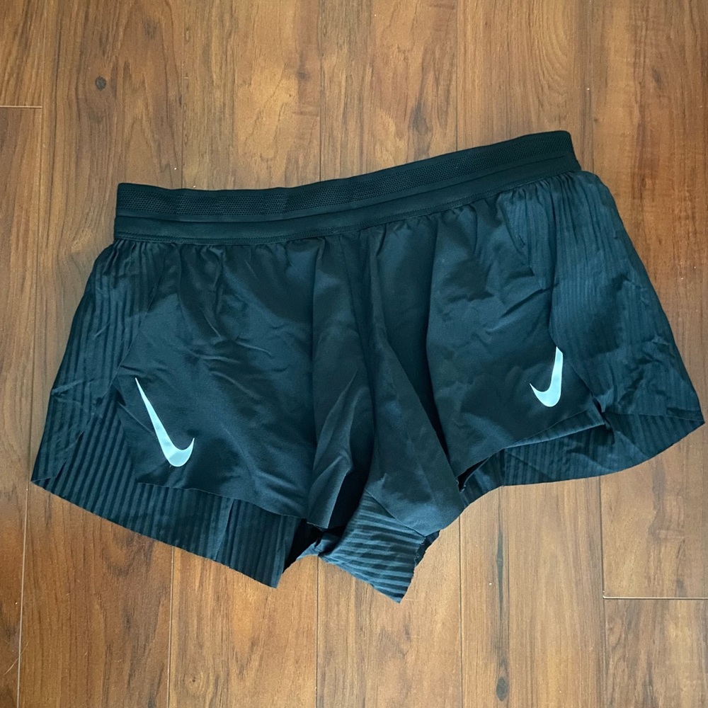 Womens nike aeroswift shorts